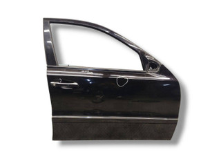 дверь передняя правая Mercedes-Benz E-Класс W211/S211 [рестайлинг] 2008, 2.2 л., CDi, дизель, АКПП, columbitschwarz / 170, седан, задний привод, правый руль, A2117201405