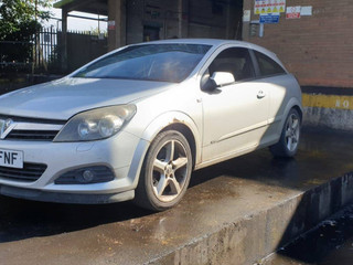 Opel Astra GTC H 2006