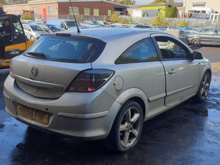 Opel Astra GTC H 2006