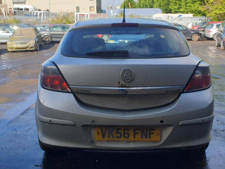 Opel Astra GTC H 2006
