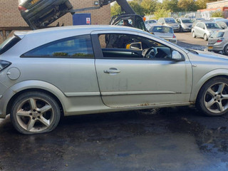 Opel Astra GTC H 2006