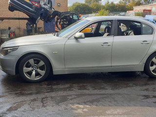 BMW 5 E60/E61 E60 2005