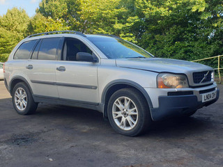 Volvo XC90 2004