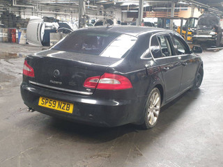 Skoda Superb 2 3T 2009
