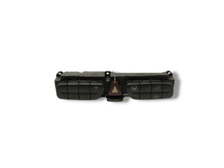 кнопка (выключатель) Mercedes-Benz C-Класс W203/S203/CL203 CL203 2003, 1.8 л., Kompr, M 271.946, бензин, 6МКПП, jaspisblau / 345, хетчбэк 3 дв., задний привод, правый руль, 2038218879