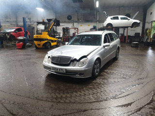 Mercedes-Benz E-Класс W211/S211 S211 2004