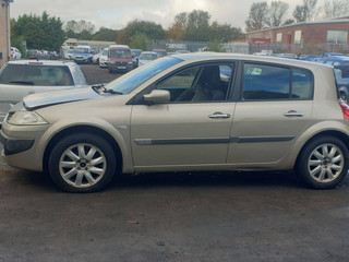 Renault Megane 2  рест. 2006