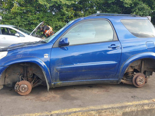 Toyota RAV4 2  (XA20) рест. 2006
