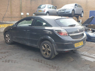 Opel Astra GTC H 2006
