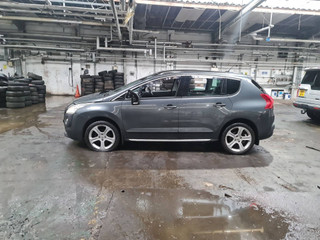 Peugeot 3008 2012