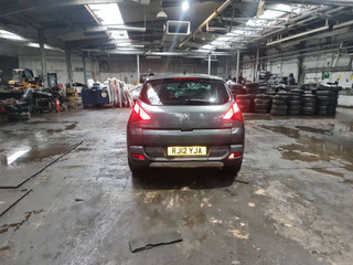 Peugeot 3008 2012
