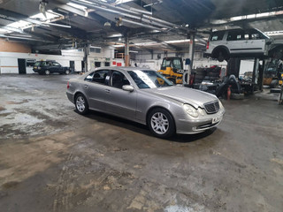 Mercedes-Benz E-Класс W211/S211 2004