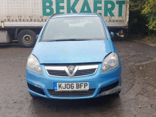 Opel Zafira 2  (B) 2006