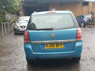 Opel Zafira 2  (B) 2006