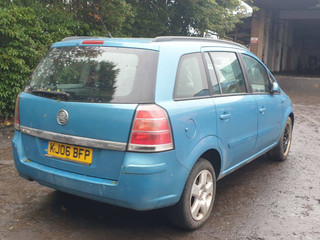 Opel Zafira 2  (B) 2006