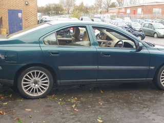 Volvo S60 2002