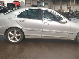 Mercedes-Benz C-Класс W203/S203/CL203 рест. W203 2004