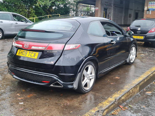Honda Civic 8  рест. FN3 2009