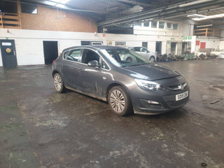 Opel Astra J рест. 2015
