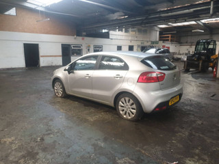 Kia Rio 3 UB 2012