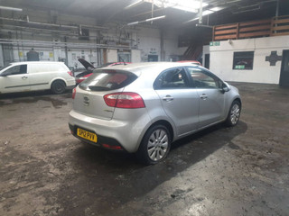 Kia Rio 3 UB 2012