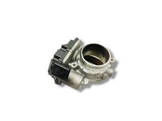 заслонка дроссельная Audi A6 4F/C6 2006, 3.0 л., TDi, BMK, дизель, АКПП, silbersee / ly7w, седан, полный привод, правый руль, 059145950R
