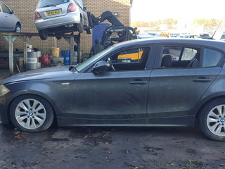 BMW 1 E81/E82/E87/E88 2005