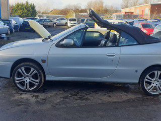 Renault Megane рест. 2002