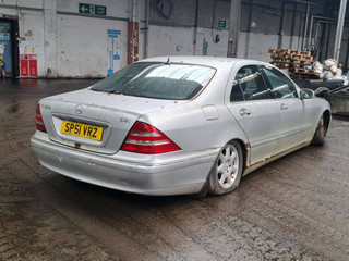 Mercedes-Benz S-Класс W220 2001