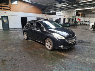 Peugeot 208 2013