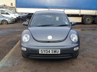 Volkswagen Beetle 2 2004