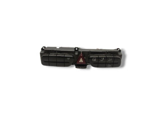 кнопка (выключатель) Mercedes-Benz C-Класс W203/S203/CL203 W203 2002, 1.8 л., Kompr, M 271.946, бензин, АКПП, brillantsilber / 744, седан, задний привод, правый руль, A2038217279