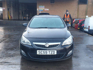 Opel Astra J 2010