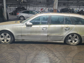 Mercedes-Benz E-Класс W211/S211 S211 2004