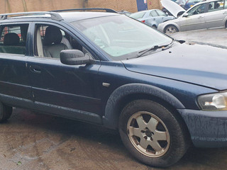 Volvo XC70 2003