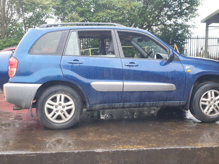 Toyota RAV4 2  (XA20) 2001