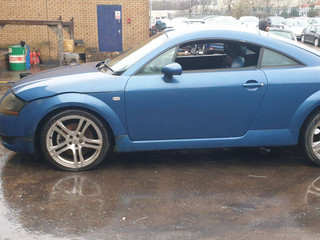 Audi TT 8N 2001