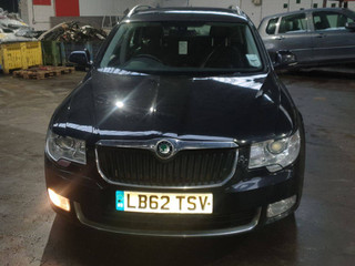 Skoda Superb 2 3T 2013