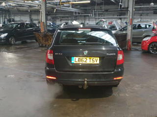Skoda Superb 2 3T 2013