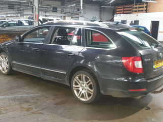 Skoda Superb 2 3T 2013