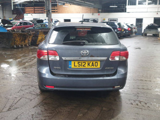 Toyota Avensis 3  (T270) рест. 2012