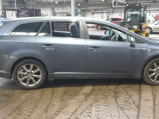 Toyota Avensis 3  (T270) рест. 2012
