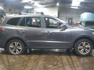 Hyundai Santa Fe 2  рест. CM 2011