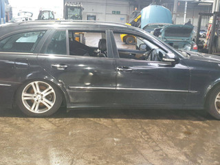 Mercedes-Benz E-Класс W211/S211 рест. S211 2006
