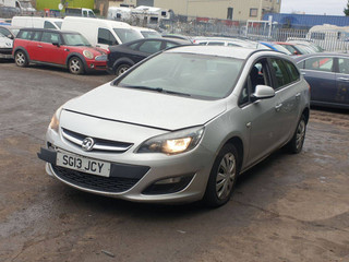 Opel Astra J рест. 2013