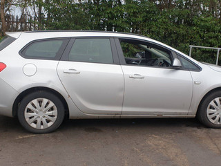 Opel Astra J рест. 2013