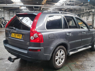 Volvo XC90 2005