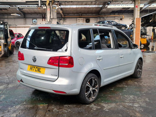 Volkswagen Touran 2-й рест. 2011