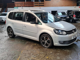 Volkswagen Touran 2-й рест. 2011