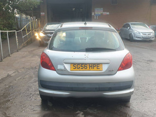 Peugeot 207 2006